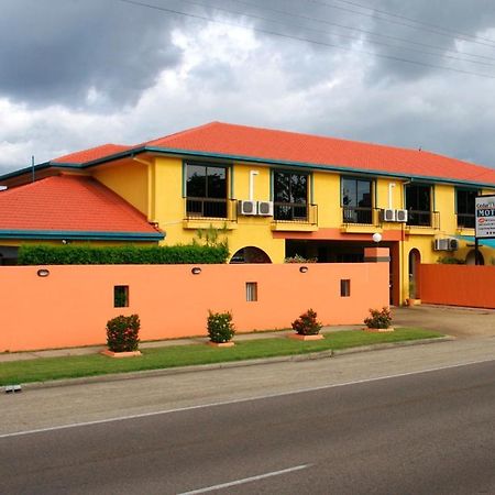 Cedar Lodge Motel Townsville Exterior photo